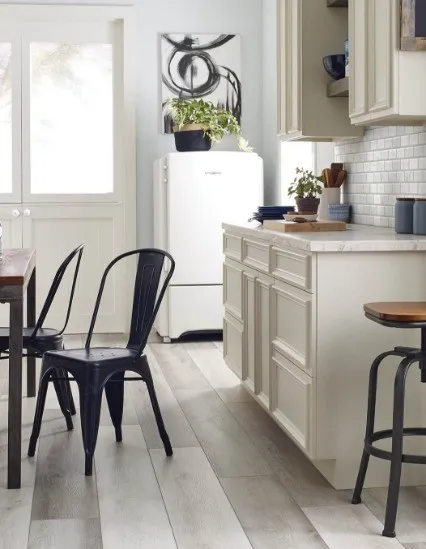 Vinyl Flooring | Gilman Floors, LLC